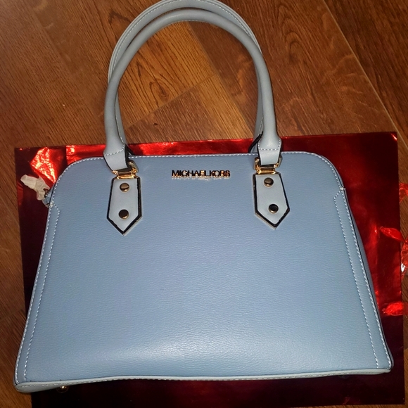 Michael Kors Handbags - Michael Kores